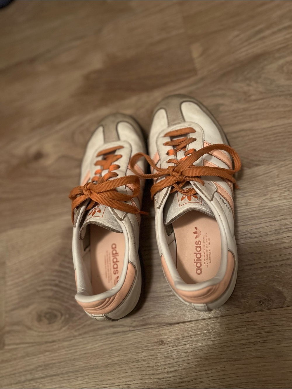 Adidas Sambas Sneakers - Cream and Peach 🍑 Women’s 6 - Picture 2 of 5